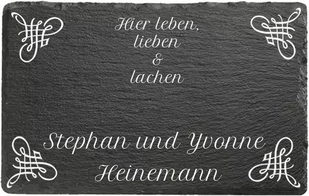 🏡 Türschild aus Schiefer 22x14 cm – „Hier leben, lieben und lachen“ mit Namensgravur 🏡